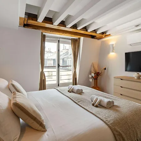 Luxurious Flat With Ac & Lift - Luxembourg Gardens Apartment Paris