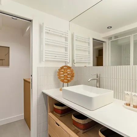 Apartment Luxurious Flat With Ac & Lift - Luxembourg Gardens Paris