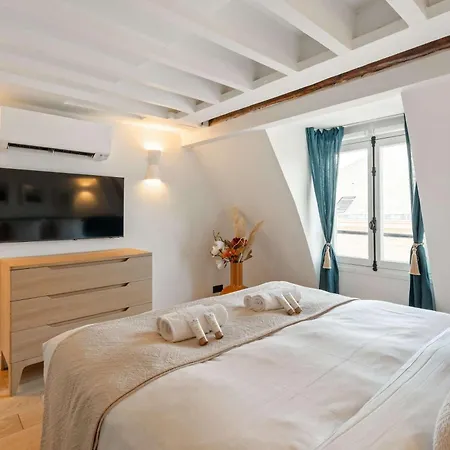 Apartment Luxurious Flat With Ac & Lift - Luxembourg Gardens
